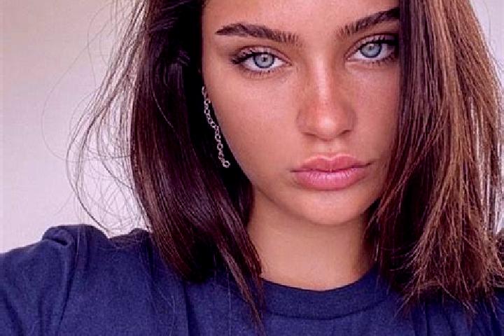 Hannah, 34, a brunette blue-eyed slavic companion based in Waren. Offering Tantra, Deep French Kissing. Available for incall and outcall, day and evening dates.