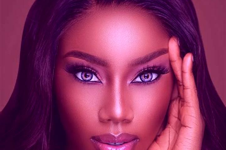 Hannah, 34, a chestnut blue-eyed ebony companion based in Inacio Martins. Offering Deep French Kissing, GFE, Tantra. Available for incall and outcall, day an...