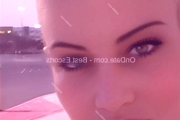 Hannah, 34 — Escort in Fontana, United States