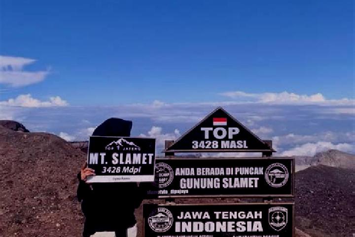 Hannah, 34 — Escort in Gunung, Indonesia