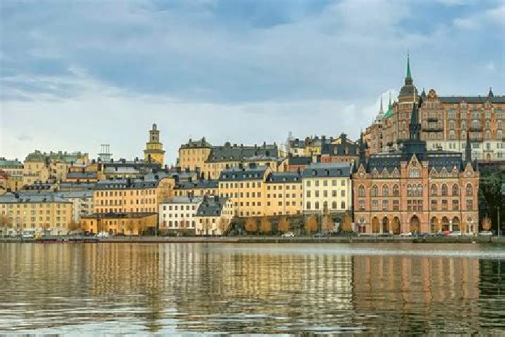 Hannah, 34 — Escort in Hanaskog, Sweden