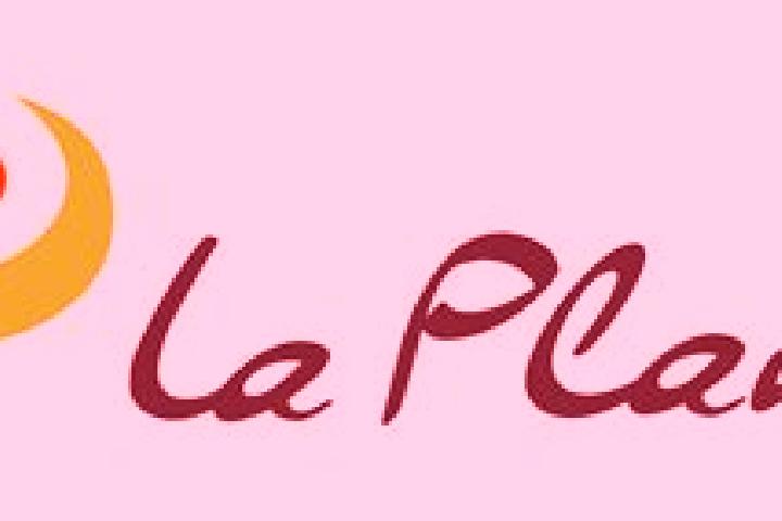 Hannah, 34 — Escort in La Planche, France