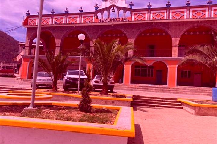 Hannah, 34 — Escort in San Sebastian Alcomunga, Mexico