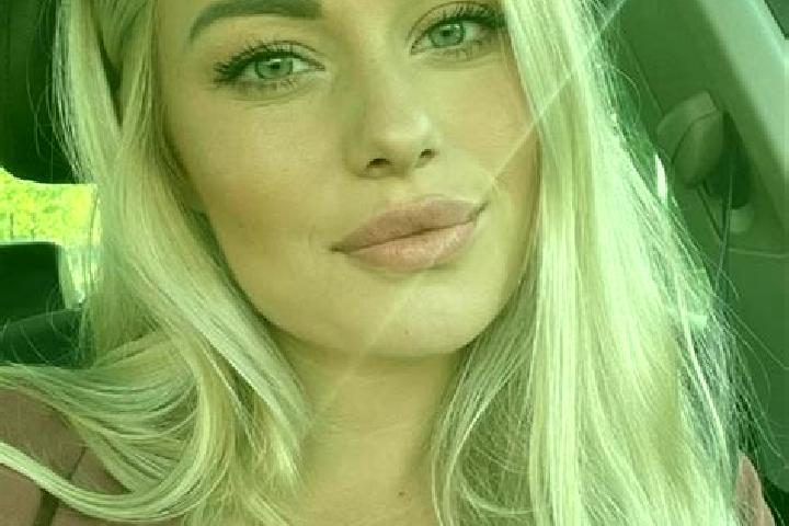 Hannah, 35, a blonde hazel-eyed mediterranean companion based in Burnham. Offering Massage, OWO, Tantra, A-Level. Available for incall and outcall, overnight...