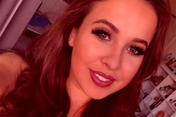 Hannah, 35, a brunette amber-eyed slavic companion based in Piripiri. Offering Prostate Massage, Couples, A-Level. Available for incall and outcall, overnigh...