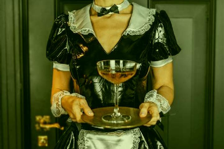 Hannah, 35, a red dark-eyed caucasian companion based in Spineda. Offering Striptease, BDSM, Domination, Party Girl. Available for incall and outcall, day an...