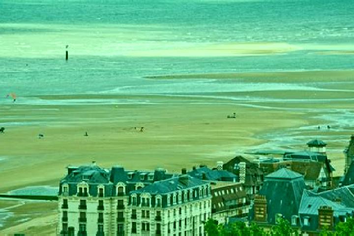 Hannah, 35 — Escort in Houlgate, France