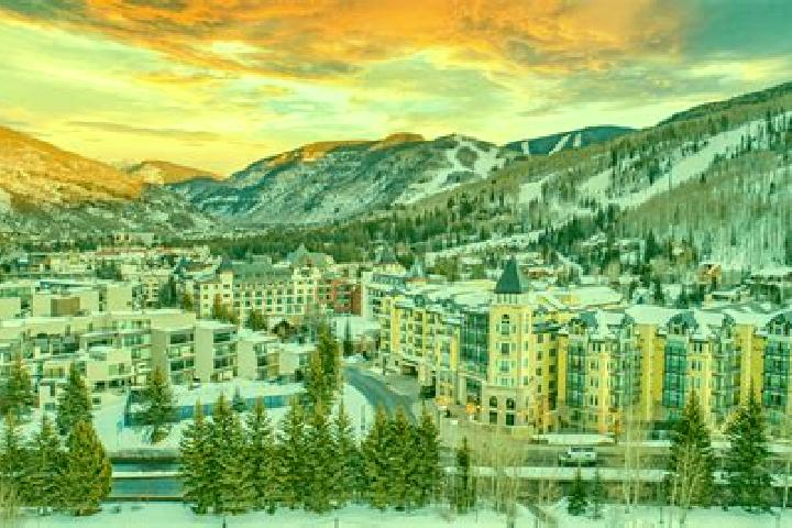 Hannah, 35 — Escort in Vail, United States