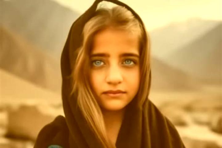 Hannah, 36, a blonde amber-eyed middle eastern companion based in Munteni. Offering Travel Companion, Duos, Massage. Available for incall and outcall, overni...