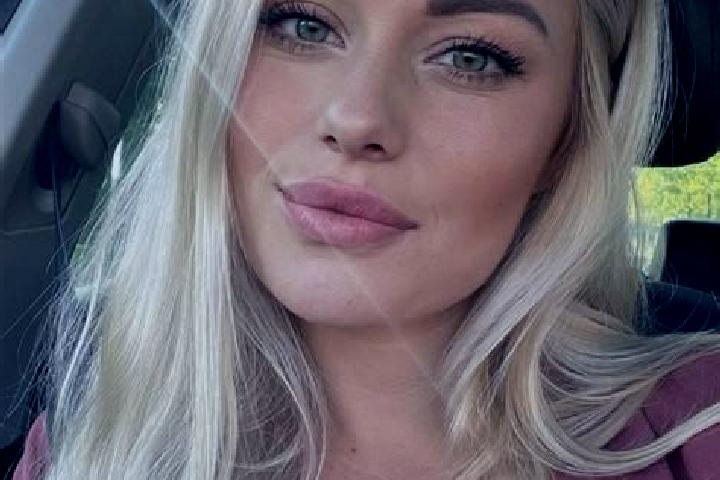 Hannah, 36, a blonde hazel-eyed slavic companion based in Gonnesa. Offering Dinner Date, GFE, Duos, Massage, Overnight. Available for incall and outcall, ove...
