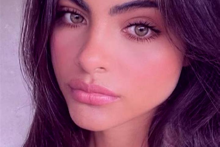 Hannah, 36, a brunette green-eyed mixed companion based in Ramon F. Balboa. Offering OWO, Tantra, Prostate Massage. Available for incall and outcall, day and...