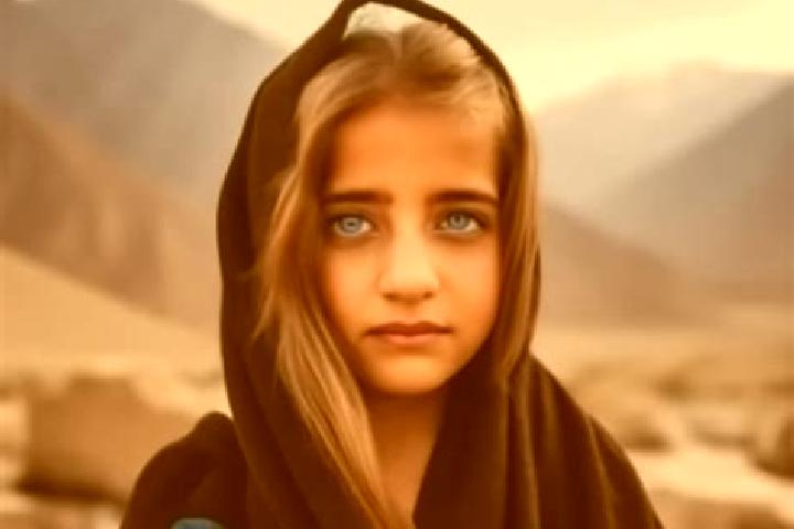 Hannah, 36, a dark blonde amber-eyed middle eastern companion based in Kita. Offering Duos, CIM. Available for incall and outcall, day and evening dates.