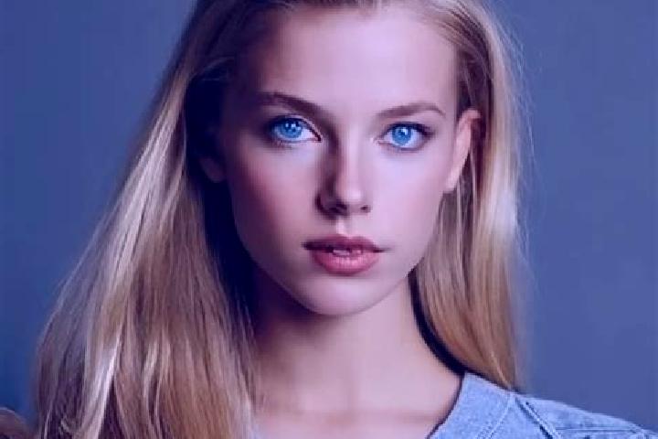 Hannah, 36, a dark blonde blue-eyed mixed companion based in Annaberg-Buchholz. Offering 69, Couples, Prostate Massage, Striptease, CIM. Available for incall...