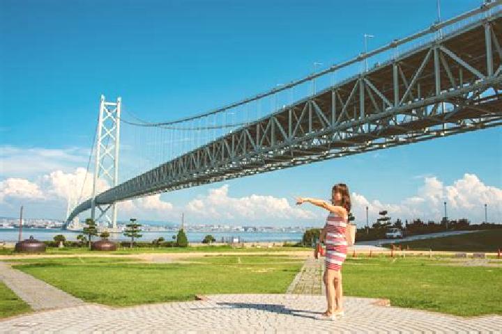 Hannah, 36 — Escort in Awaji, Japan