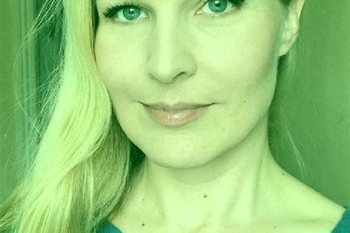 Hannah, 36 — Escort in Burton, United States