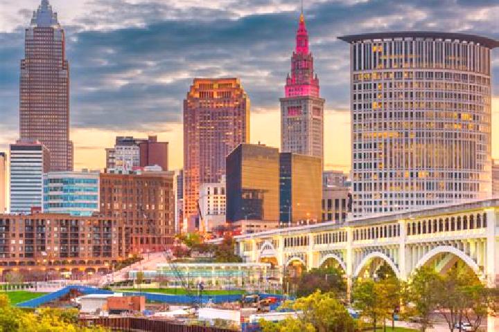 Hannah, 36 — Escort in Cleveland, United States