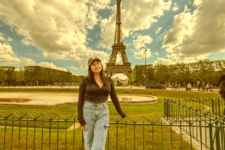 Hannah, 36 — Escort in Geli, Russia