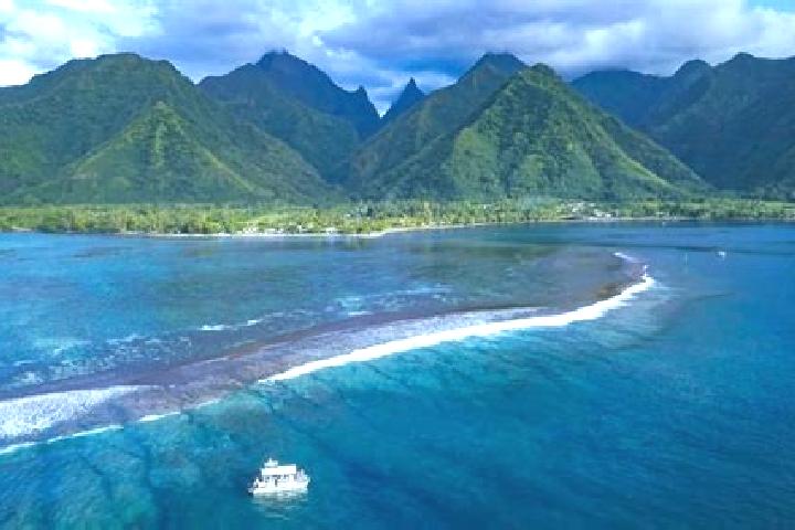 Hannah, 36 — Escort in Teahupoo, French Polynesia