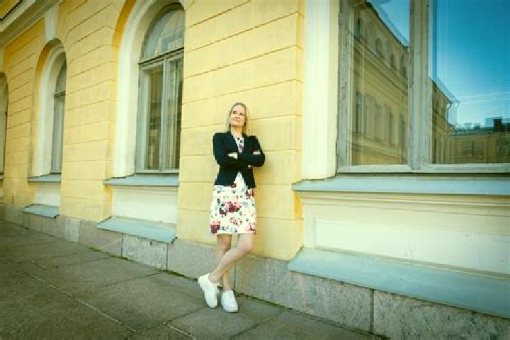 Hannah, 37, a dark blonde amber-eyed middle eastern companion based in Szajol. Offering Overnight, Travel Companion, Party Girl, Duos. Available for incall a...