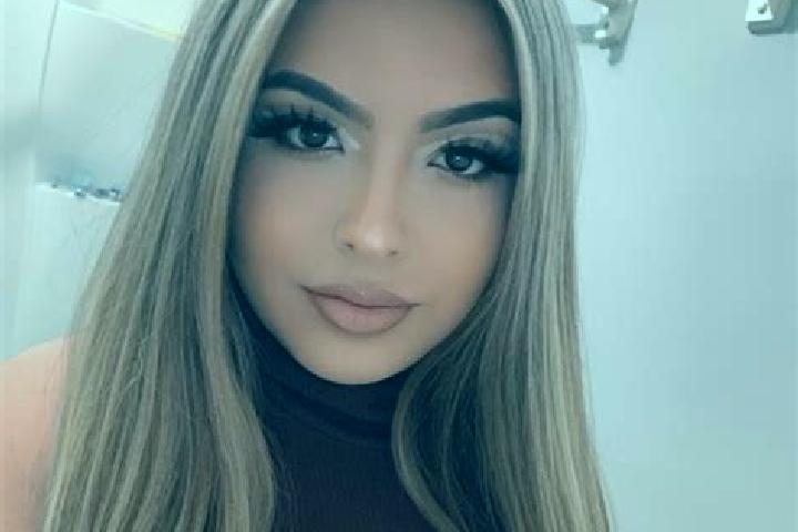 Hannah, 37, a red blue-eyed mixed companion based in Lantz. Offering Erotic Massage, Travel Companion, Fetish. Available for incall and outcall, day and even...