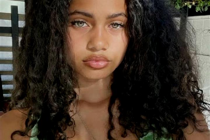 Hannah, 37, a red green-eyed mixed companion based in Kakuma. Offering Striptease, Couples. Available for incall and outcall, day and evening dates.