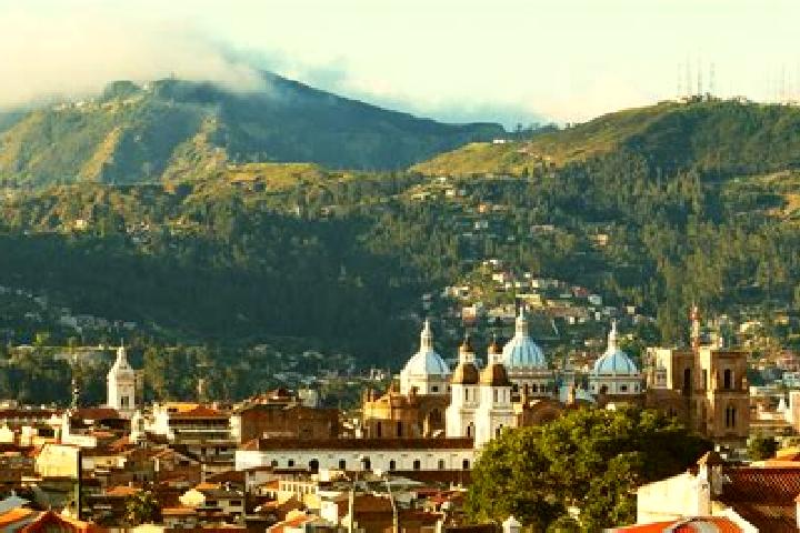 Hannah, 37 — Escort in Achupallas, Ecuador