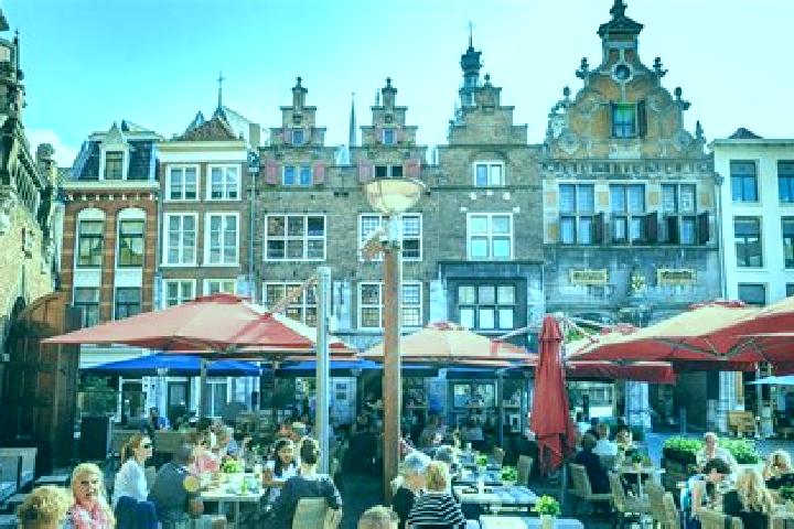 Hannah, 37 — Escort in Nijmegen, Netherlands