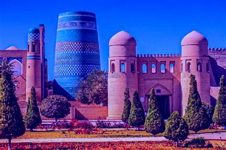 Hannah, 37 — Escort in Xiva, Uzbekistan
