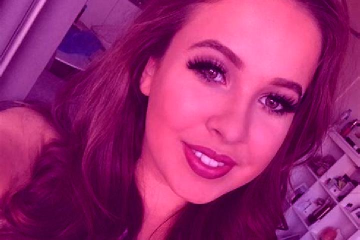 Hannah, 38, a auburn amber-eyed european companion based in Chuchkovo. Offering A-Level, Fetish, CIM. Available for incall and outcall, overnight bookings av...