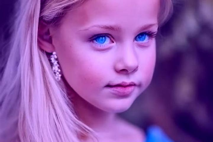 Hannah, 38, a blonde blue-eyed caucasian companion based in Regent Park. Offering Tantra, Erotic Massage, Party Girl, OWO, Fetish. Available for incall and o...