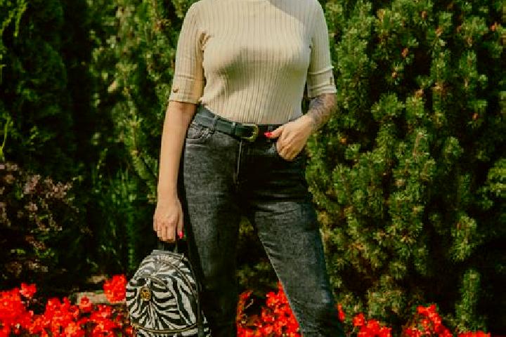 Hannah, 38 — Escort in Broceni, Latvia