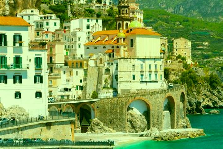 Hannah, 38 — Escort in Castello d Agogna, Italy