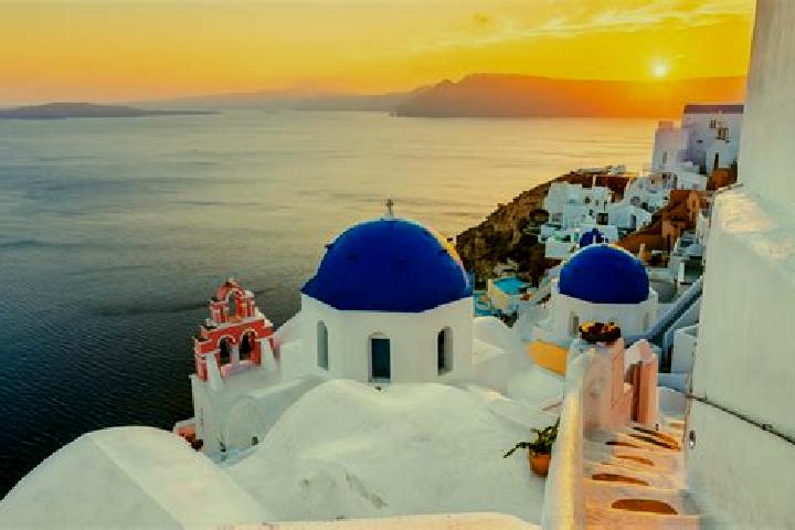 Hannah, 38 — Escort in Delvinaki, Greece