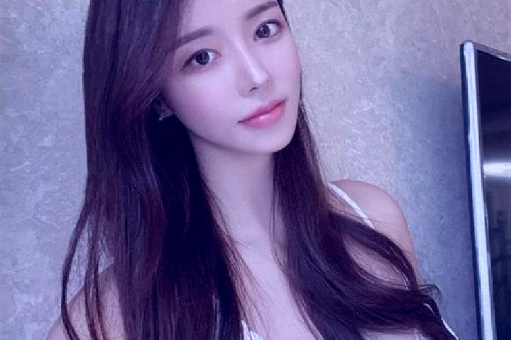 Hannah, 38 — Escort in Taodong, China