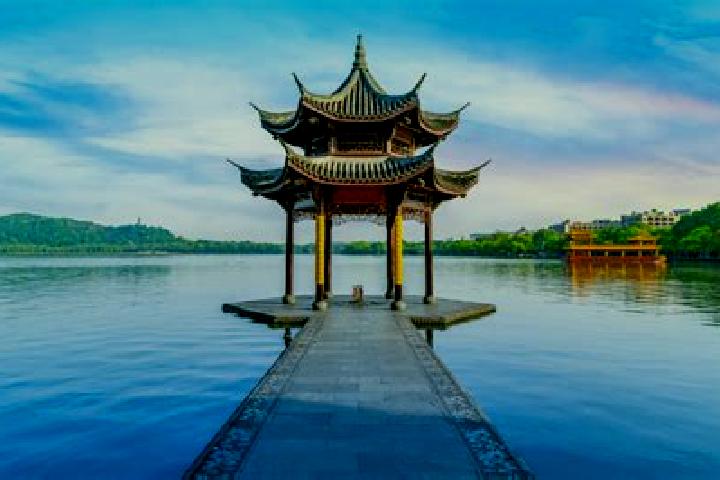 Hannah, 38 — Escort in Yangxing, China