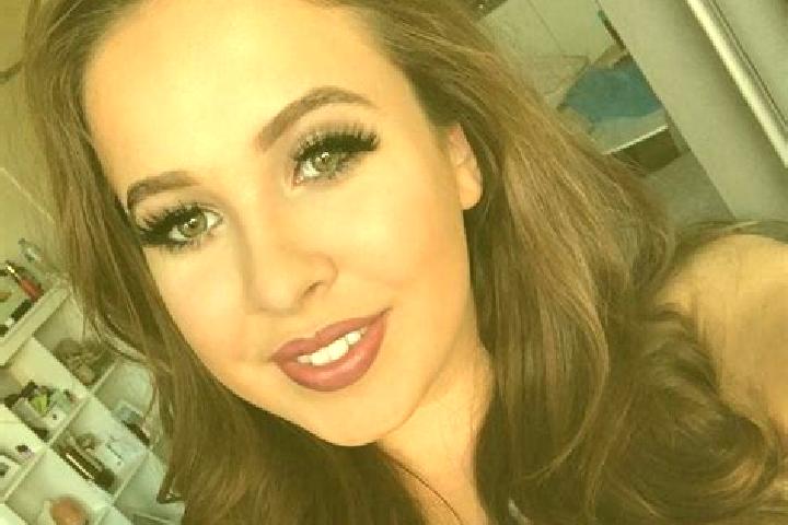 Hannah, 39, a auburn brown-eyed mediterranean companion based in Ozherel ye. Offering Fetish, Travel Companion, A-Level. Available for incall and outcall, ov...