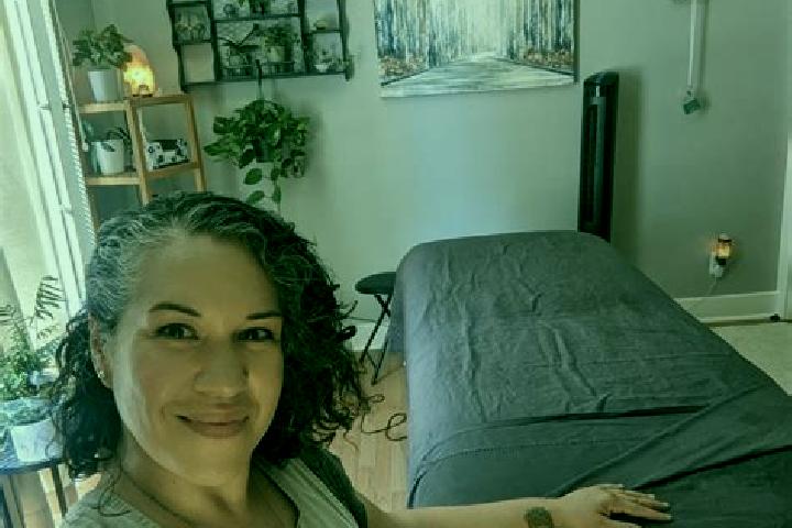 Hannah, 39, a black grey-eyed caribbean companion based in Stadtkern. Offering Couples, Girlfriend Experience, Massage. Available for incall and outcall, day...