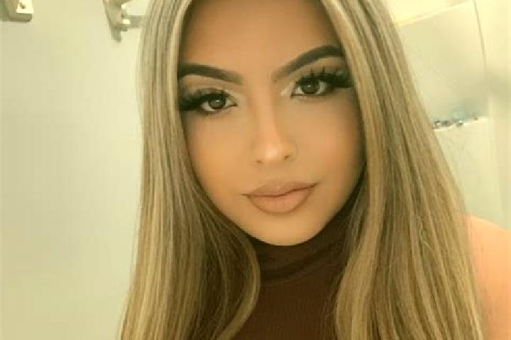 Hannah, 39, a blonde amber-eyed latina companion based in Shizui. Offering Duos, Tantra, 69, BDSM. Available for incall and outcall, day and evening dates.