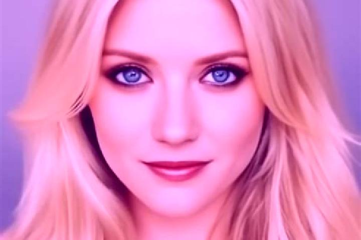 Hannah, 39, a blonde dark-eyed caucasian companion based in Buttel. Offering Striptease, Tantra, Girlfriend Experience. Available for incall and outcall, ove...