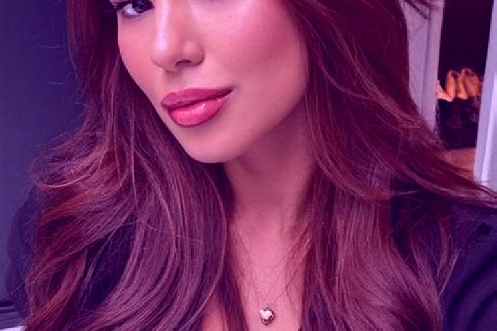 Hannah, 39, a chestnut brown-eyed latina companion based in Pirajui. Offering BDSM, 69, Deep French Kissing. Available for incall and outcall, overnight book...