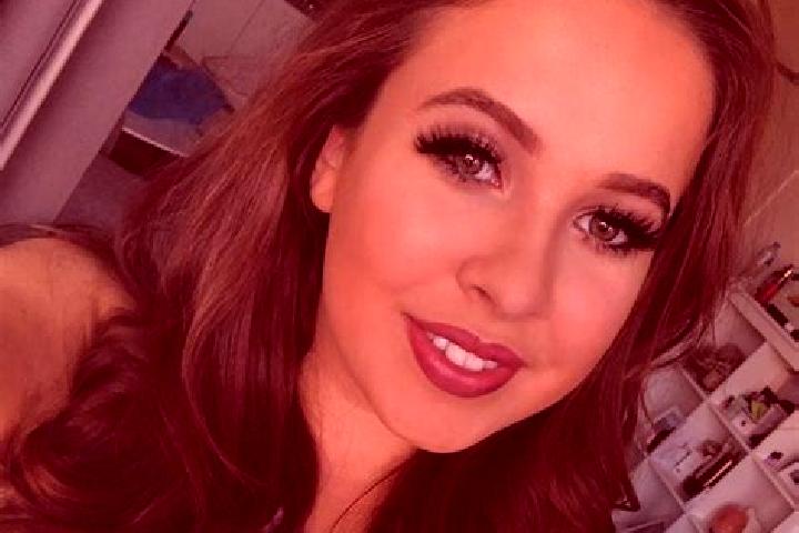 Hannah, 39, a dark blonde brown-eyed mediterranean companion based in Santo Antonio do Jacinto. Offering Striptease, Overnight, Fetish. Available for incall ...