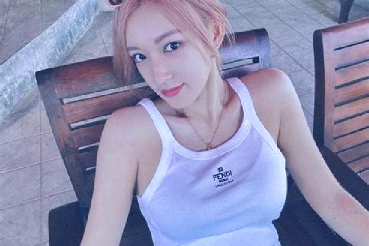 Hannah, 39 — Escort in Chengxiao, China