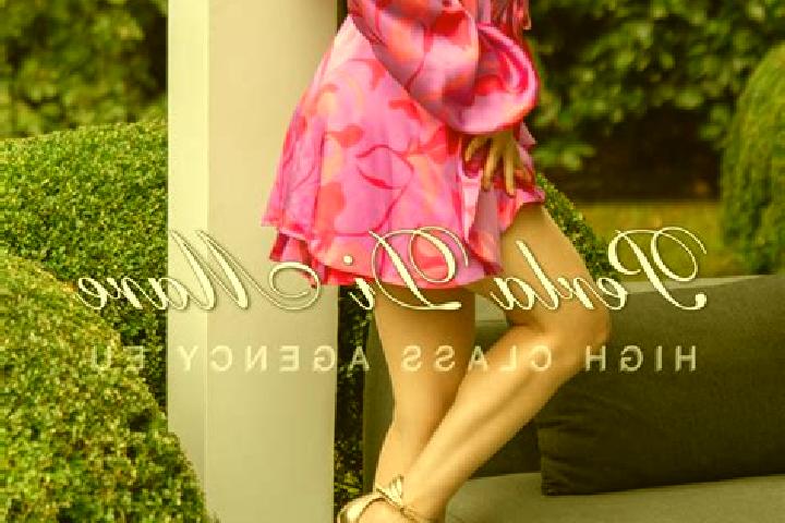 Hannah, 39 — Escort in Preajba Mare, Romania