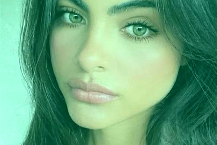 Harper, 20, a brunette green-eyed european companion based in Secara. Offering 69, Prostate Massage, Roleplay, Dinner Date, BDSM. Available for incall and ou...