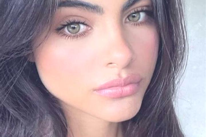 Harper, 20, a chestnut grey-eyed indian companion based in Sandominic. Offering OWO, Striptease, Fetish. Available for incall and outcall, day and evening da...