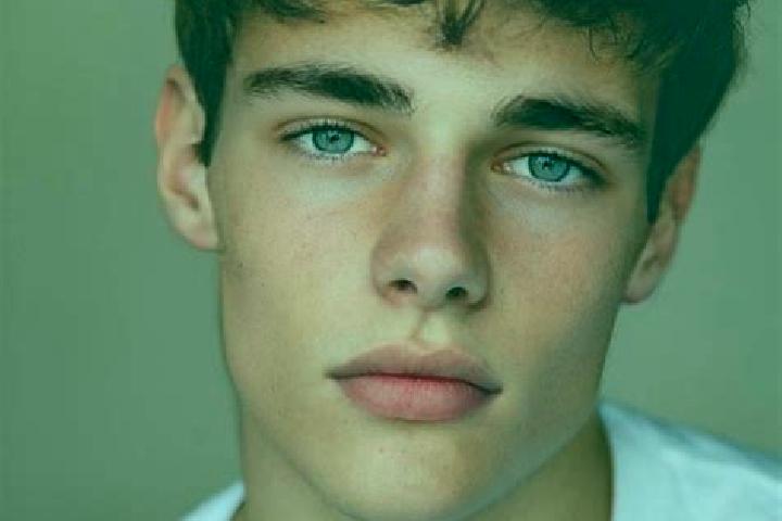 Harper, 20, a red brown-eyed caucasian companion based in Grossenseebach. Offering A-Level, Massage, Duos. Available for incall and outcall, day and evening ...