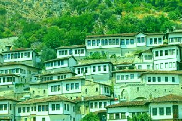 Harper, 20 — Escort in Syzes, Albania