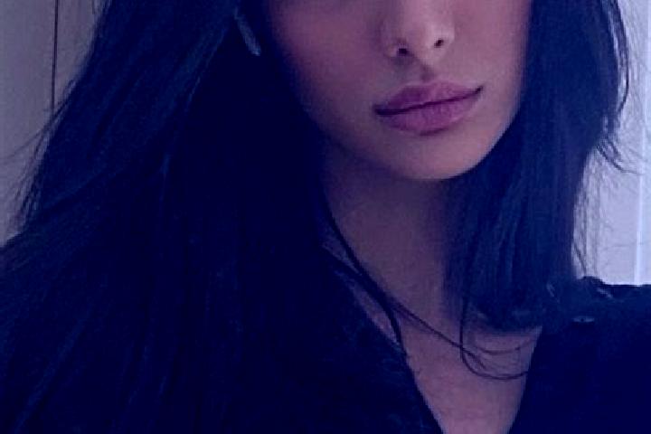 Harper, 21, a black dark-eyed middle eastern companion based in Quarndon. Offering Couples, BDSM. Available for incall and outcall, day and evening dates.