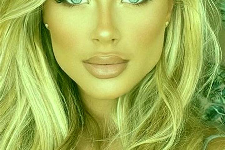 Harper, 21, a blonde blue-eyed latina companion based in Varages. Offering Striptease, Overnight, 69. Available for incall and outcall, day and evening dates.