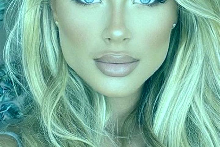 Harper, 21, a blonde hazel-eyed latina companion based in Coatzontitla. Offering Domination, Girlfriend Experience. Available for incall and outcall, overnig...